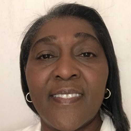 Headshot of Patricia Jeter, LMHC