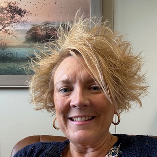 Headshot of Stace Todd, LCSW