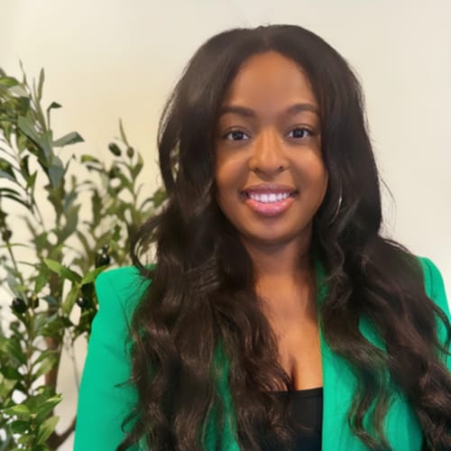 Headshot of Deidre Asenso-Mensah, LPC