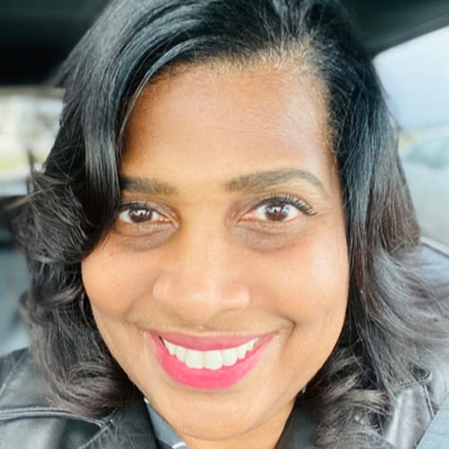 Headshot of Danita Thompson, LMSW