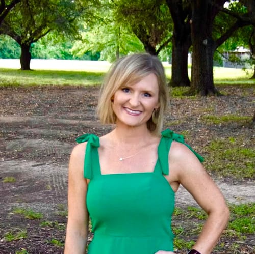 Headshot of Melinda Sawyer, LPC