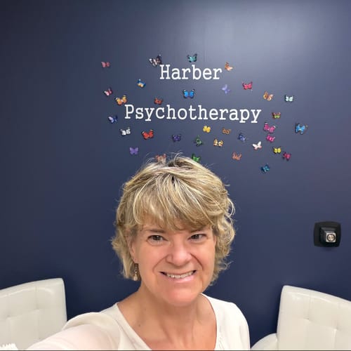 Headshot of Jennifer Harber, LCSW