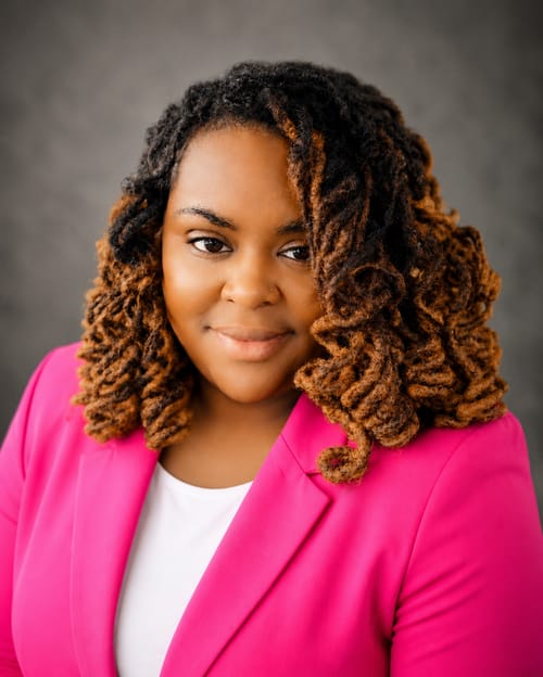 Headshot of Kiara Harmon, LPC