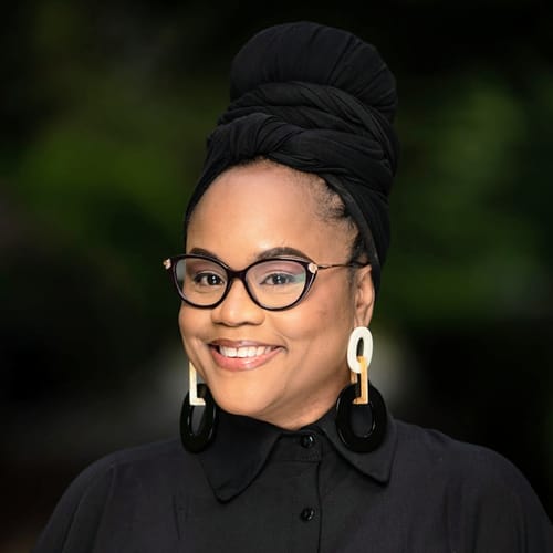 Headshot of Tania Johnson, LMHC
