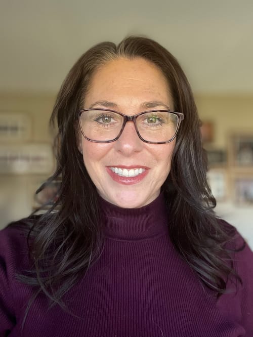 Headshot of Beth Tecchio, LCSW