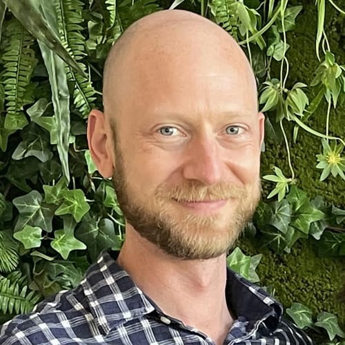 Headshot of Robert White, LCMHC_S