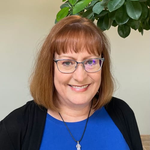 Headshot of Donna Newbold, LCPC