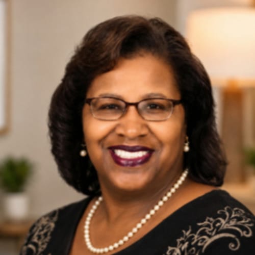 Headshot of Sharon Ross, LPC