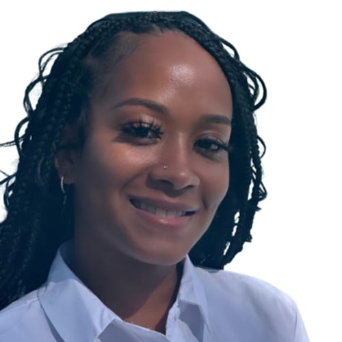 Headshot of Paris Johnson, LCSW