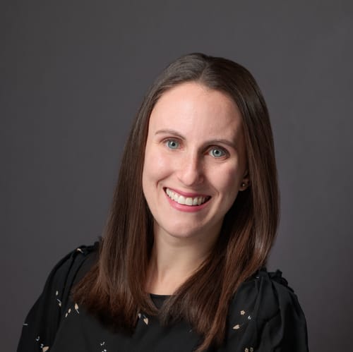 Headshot of Ariel Heller, DO