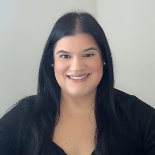 Headshot of Nora Paparo, LCSW