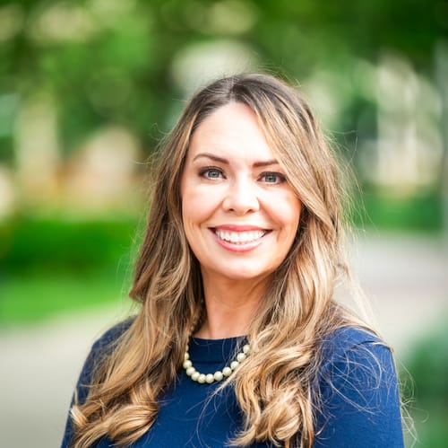 Headshot of Kelli Moore, APRN