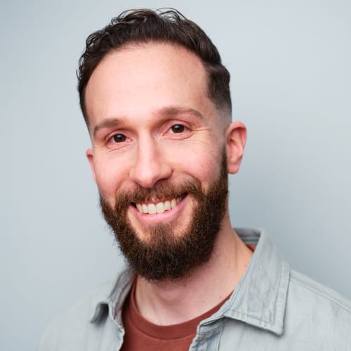 Headshot of Jesse Asch-Ortiz, LCAT