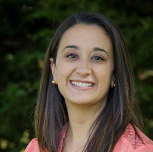 Headshot of Michelle Nash, LMFT