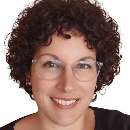 Headshot of Allison Love, LMHC