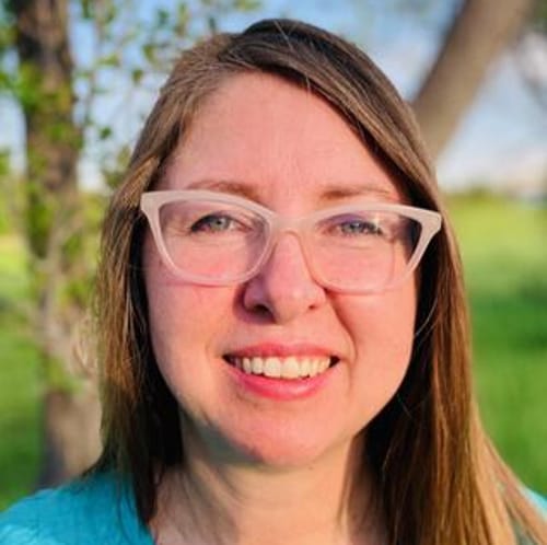Headshot of Anne Howland, LPC