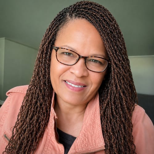 Headshot of Janelle Dugas, LPC
