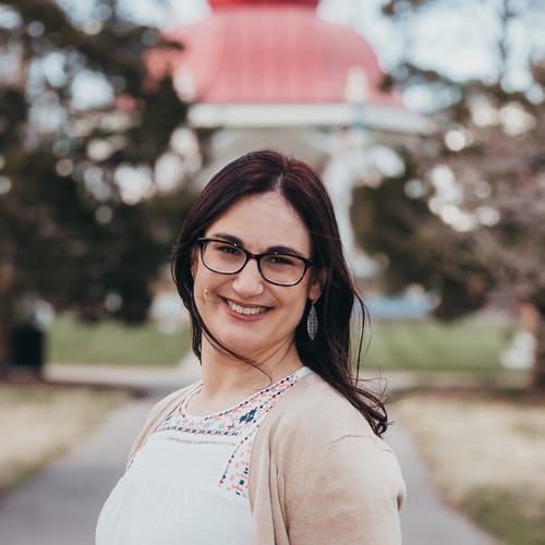 Headshot of Gina Rocchio-Gymer, LCSW