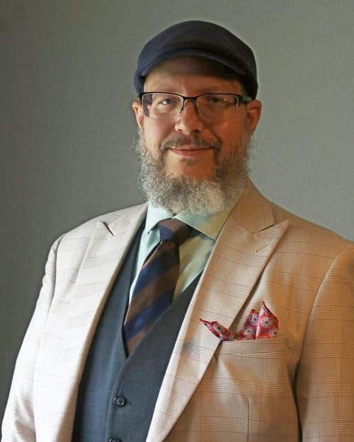 Headshot of Scott Catchot, LPC