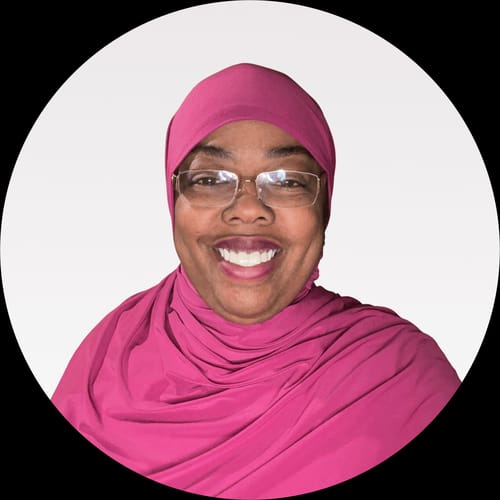 Headshot of Kia Burton, LCSW