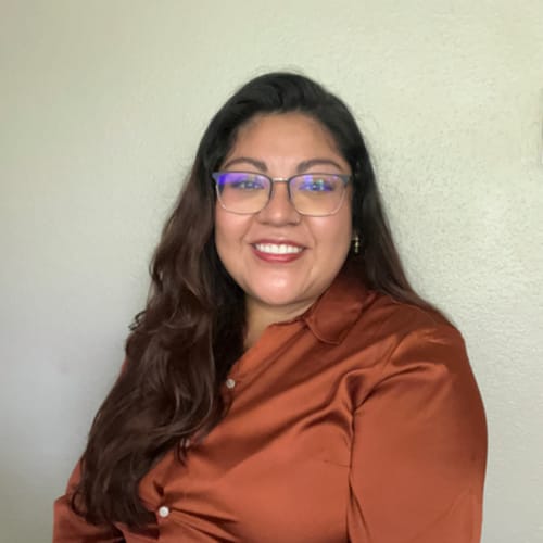 Headshot of Luz Varela Morales, LPC