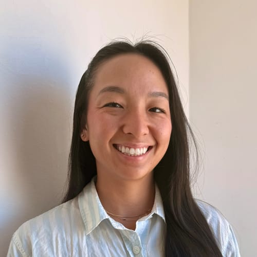 Headshot of Iris Chow, LMHC