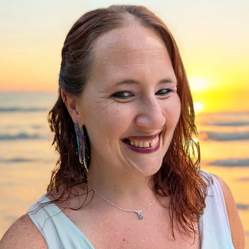 Headshot of Elizabeth Goodman, LMHC