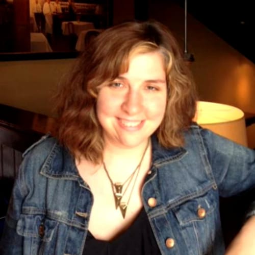 Headshot of Corinn Adams, LCSW