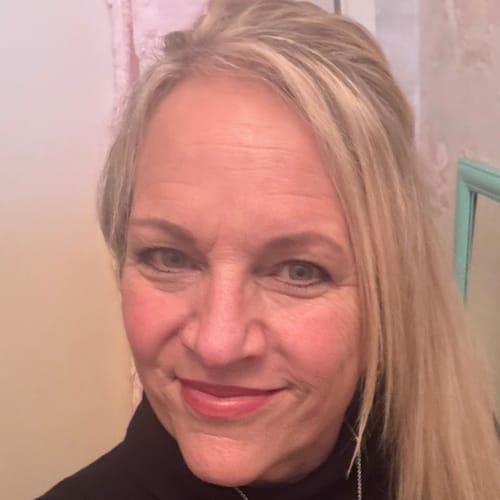Headshot of Laura Rehwaldt, LCPC