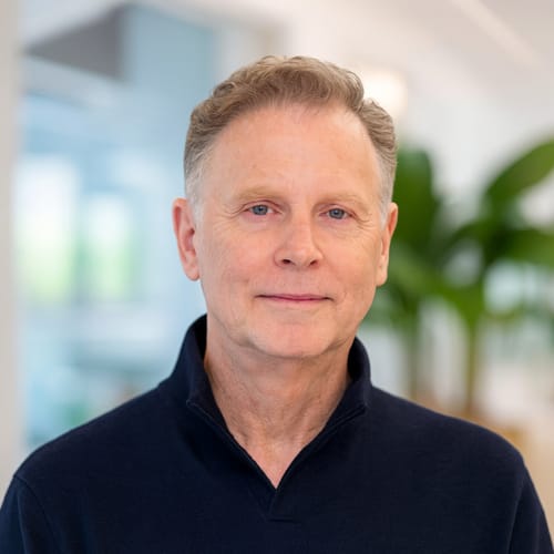 Headshot of Geoffry Luce, LMFT
