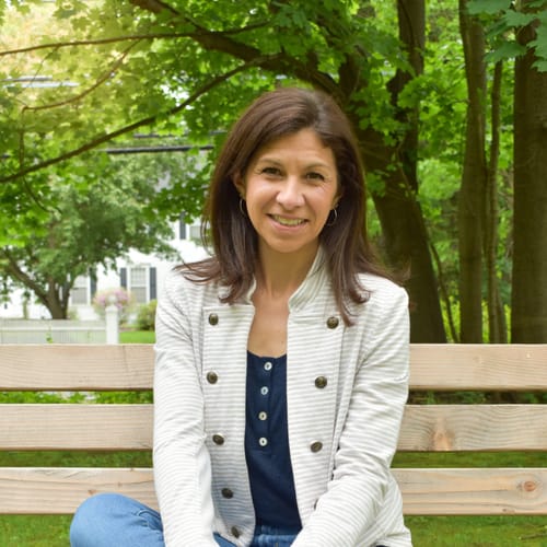 Headshot of Suzanne Meyer, LCSW