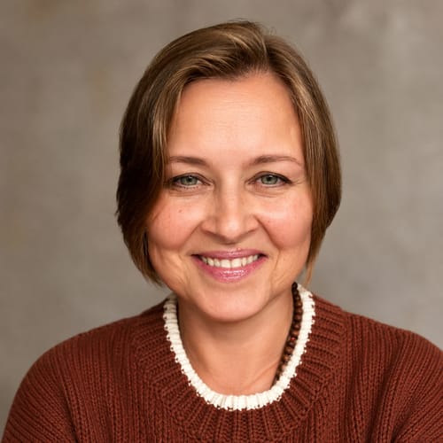 Headshot of Marina Lisjonok, LCSW