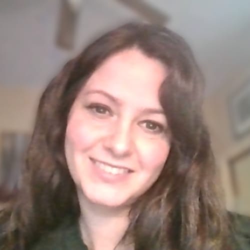 Headshot of Carolyn Crews Forden, LMFT