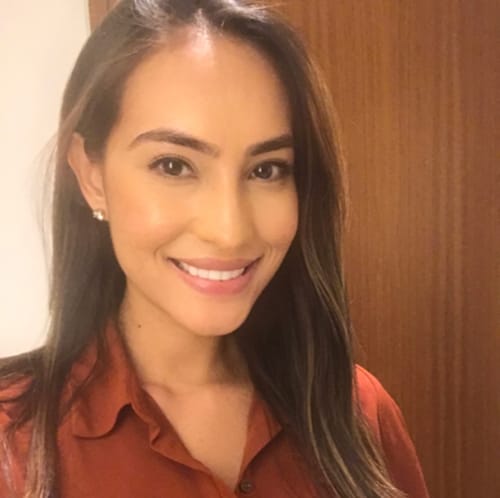 Headshot of Estefani Restrepo, LCSW