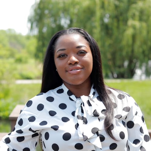 Headshot of Sydney Washington, LPC
