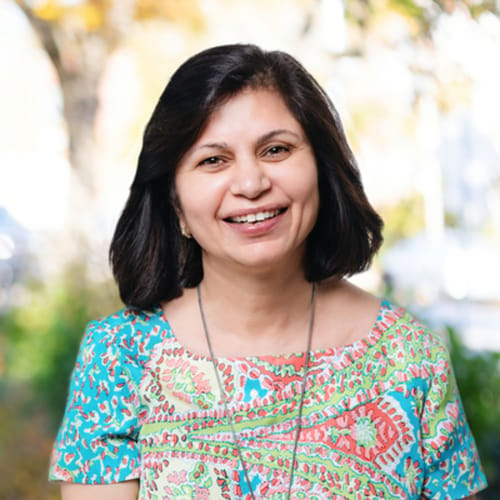 Headshot of Ritu Juneja, LICSW