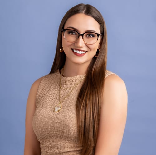 Headshot of Chelsea Cheek, LPC