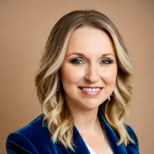 Headshot of Savanah Stiles, LCSW