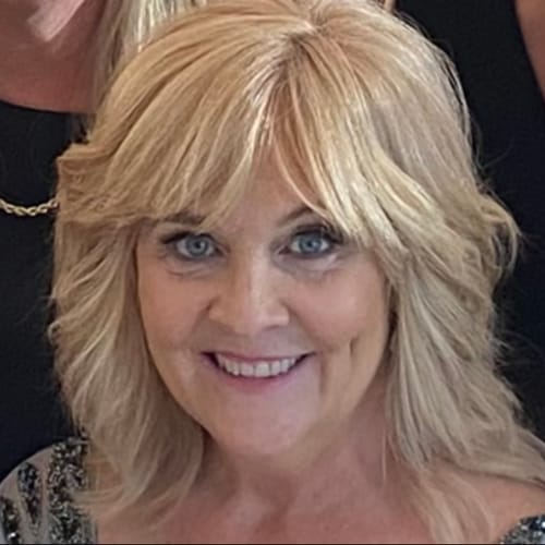 Headshot of Beth Bruschini, LCSW