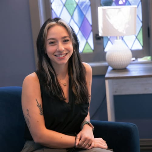 Headshot of Victoria D'Angelo, LPC
