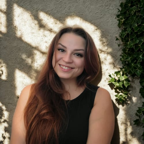 Headshot of Rebecca Hammett, LCSW