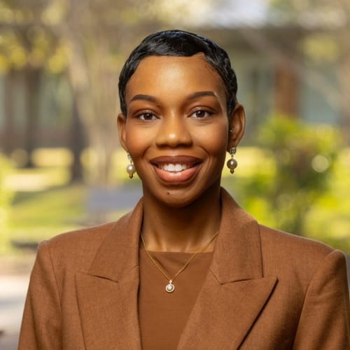 Headshot of Obehi Etinfoh, APRN_CNP