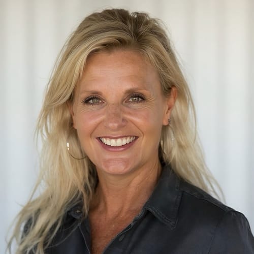 Headshot of Janet Glenn, LMHC