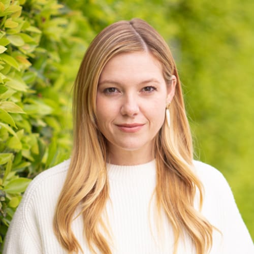 Headshot of Alena Cabrero, LMFT