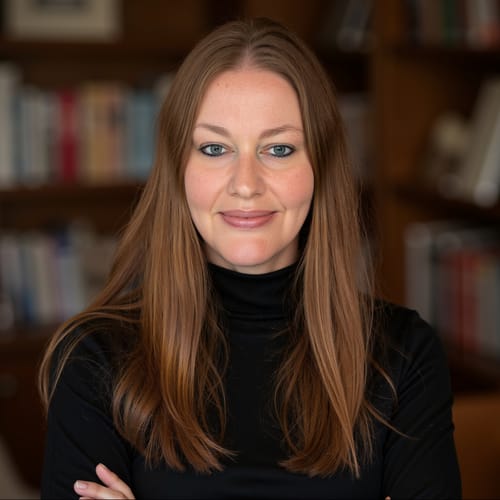 Headshot of Amanda Crabtree, LPC