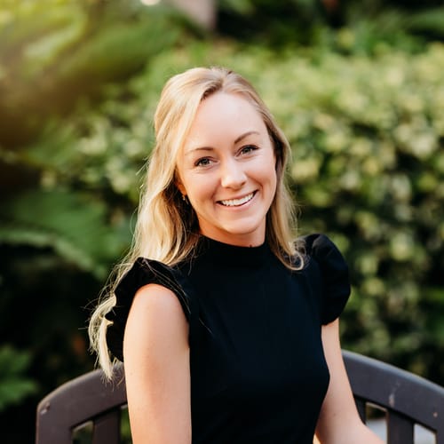 Headshot of Shelby Kurtz, LMHC