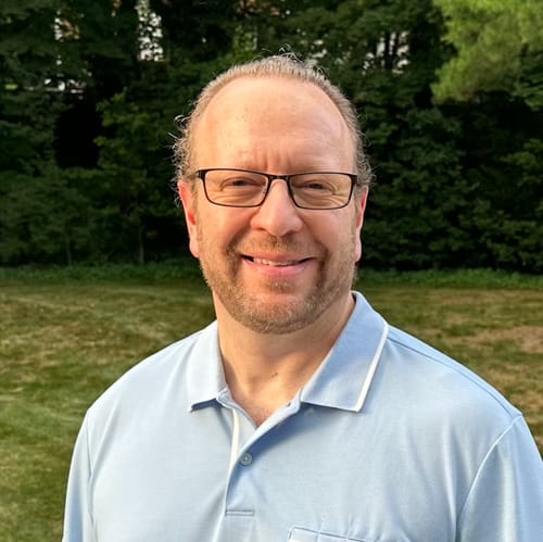 Headshot of Samuel Schneider, LMHC
