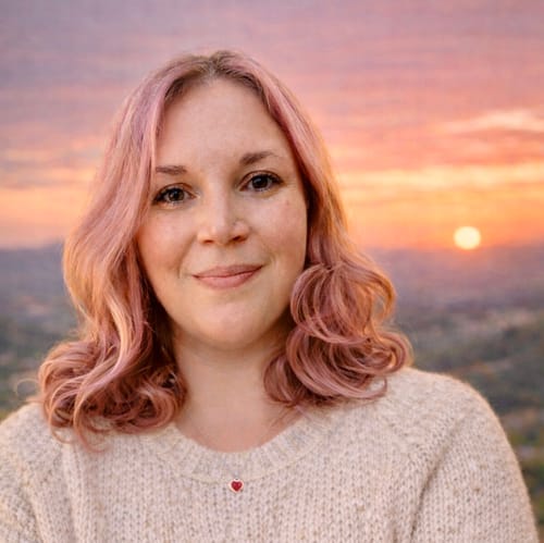 Headshot of Ashlee Slattery, LMFT