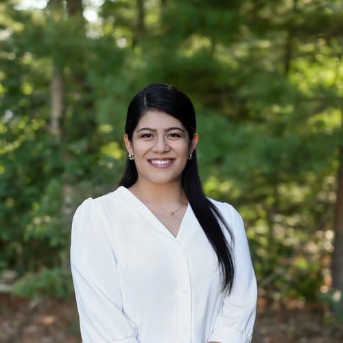 Headshot of Sara Paz, LMHC