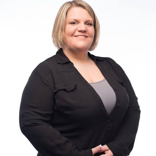 Headshot of Jennifer Reynolds, LPC